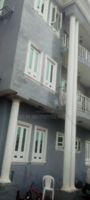 Furnished 2bdrm Block of Flats in Ikosi Ketu Off Cmd for rent