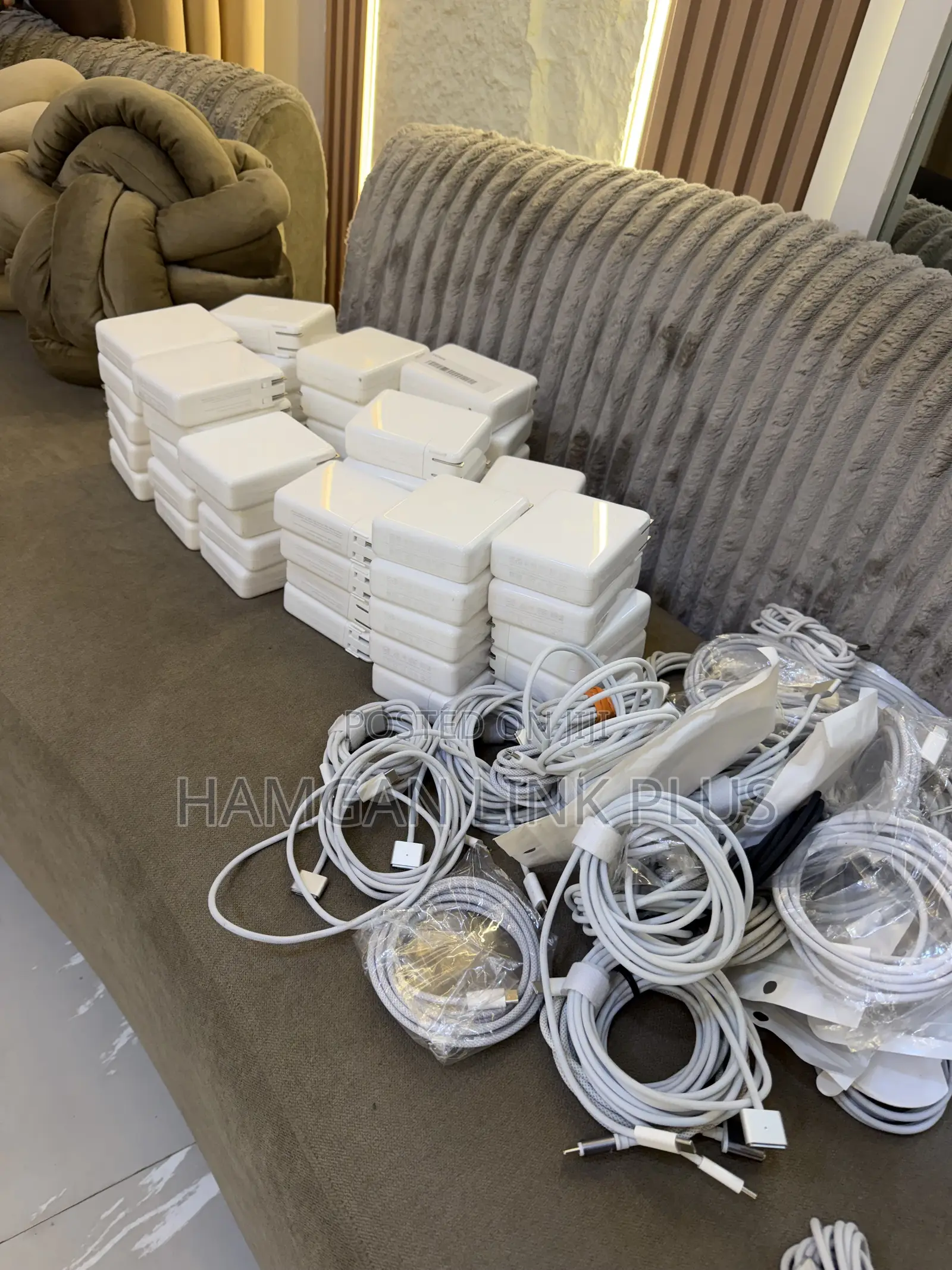 140w Apple Charger 