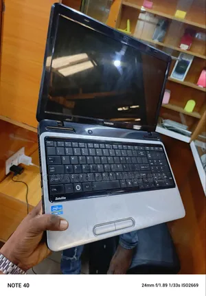 Laptop Toshiba Satellite L755 8GB Intel Core i3 HDD 320GB