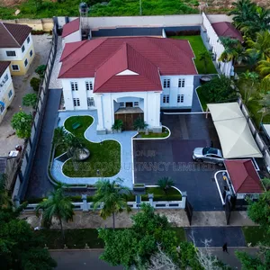 5bdrm Mansion in Apo Legislative, Zone B for sale