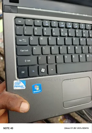 Laptop Acer Aspire 4743 8GB Intel Pentium HDD 320GB