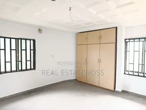 2bdrm Block of Flats in Uyo for rent