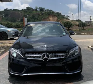 Mercedes-Benz C300 2015 Black