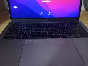 Laptop Apple MacBook Pro 2017 8GB Intel Core i5 SSD 256GB