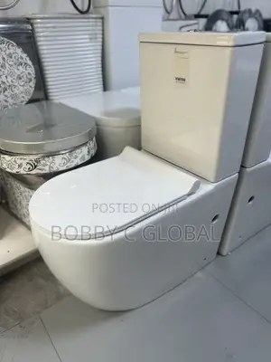 Luxury HWANI Modern Close-Coupled WC / Toilet Suite