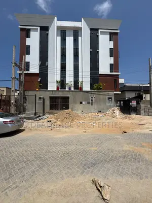 2bdrm Apartment in Lekki Phase 1 for sale