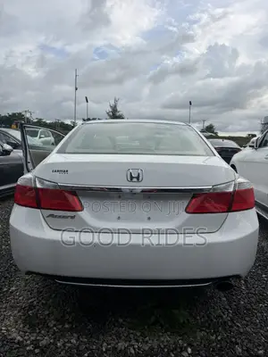 Honda Accord Sport 4dr Sedan FWD (2.4L 4cyl 2A) 2013 White