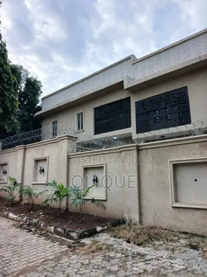 5bdrm Duplex in Wuse 2 for rent