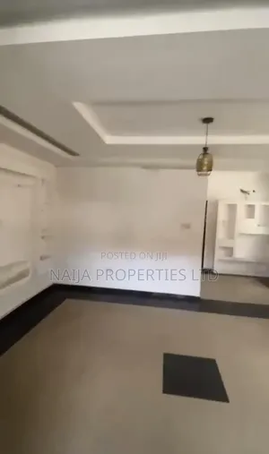 4bdrm Townhouse / Terrace in Platinum Rows Estate, Jakande for rent