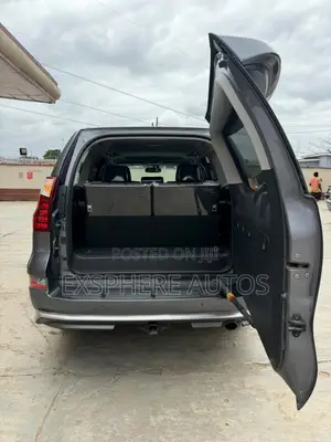Lexus GX 460 Luxury 2017 Gray