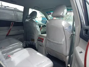 Toyota Highlander 2013 Gray
