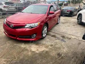 Toyota Camry SE Sport 4dr Sedan (2.5L 4cyl 6A) 2014 Red