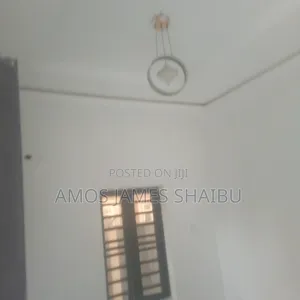 3bdrm Block of Flats in Treasure Estate, Sangotedo for rent