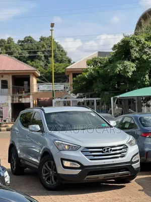 Hyundai Santa Fe 2014 Gray