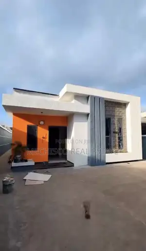 4bdrm Bungalow in Eliozu for sale