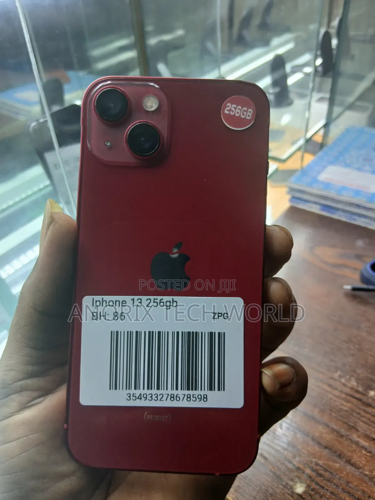 Apple iPhone 13 256 GB Red