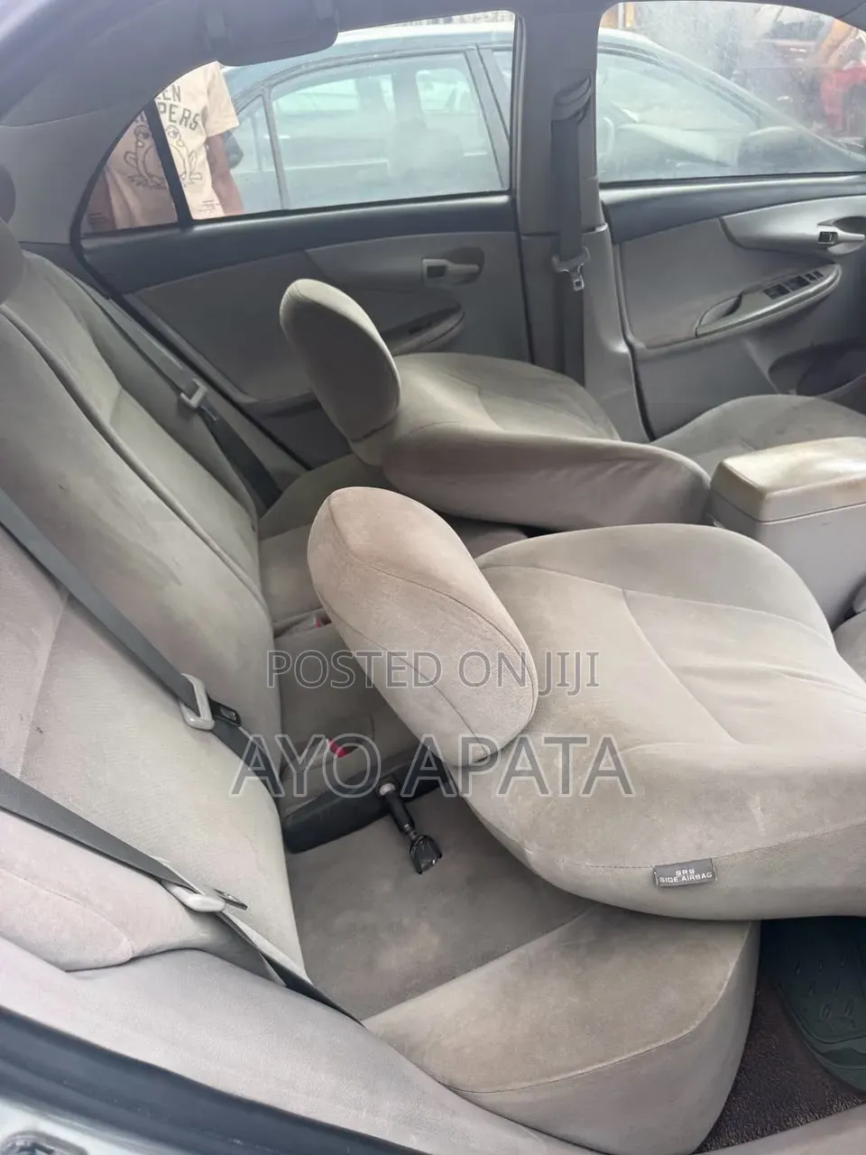 Toyota Corolla 2012 Silver