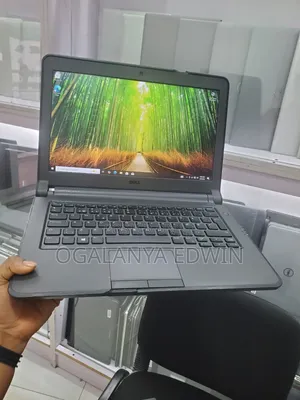 Laptop Dell Latitude 3350 8GB Intel Core 3 HDD 500GB