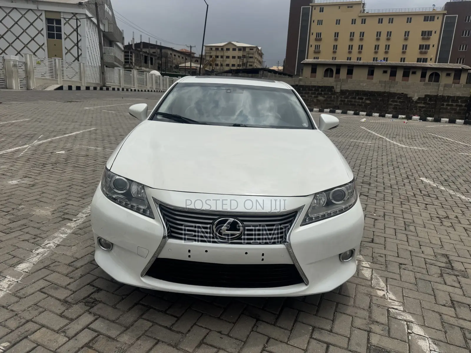 Lexus ES 2013 White