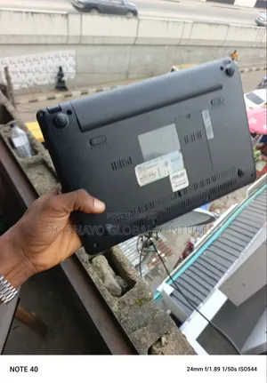 Laptop Asus Eee PC 1011CX 2GB Intel Atom HDD 160GB
