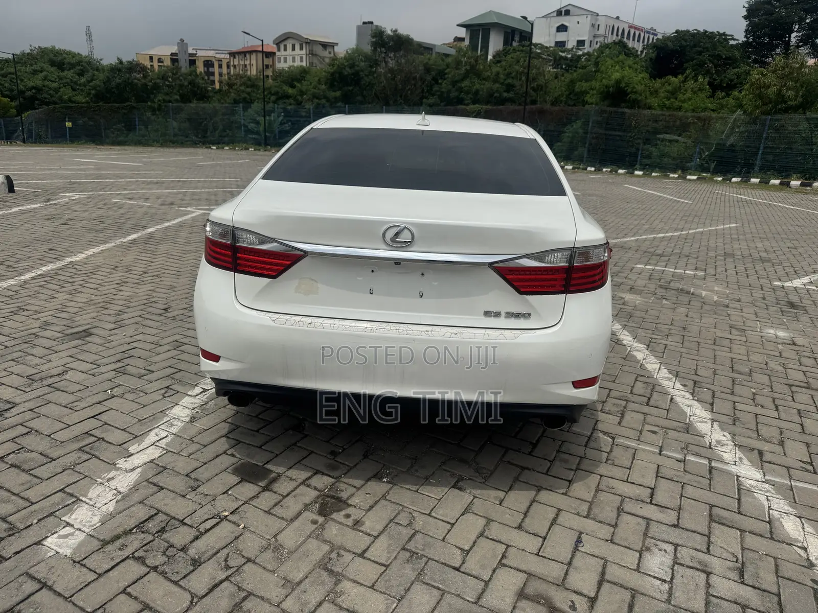 Lexus ES 2013 White