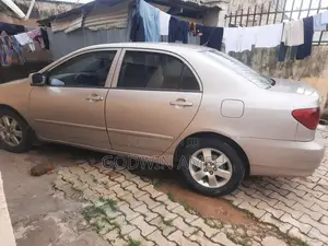 Toyota Corolla 2004 Gray