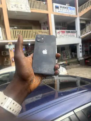 Apple iPhone 12 64 GB Black