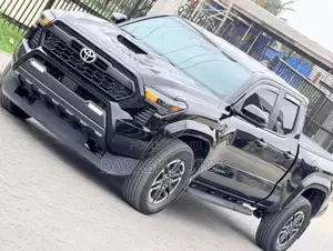 Toyota Tacoma 2025 Black