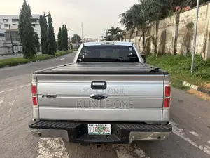 Ford F-150 XLT 4dr SuperCab 4WD 6.5 ft. SB (3.7L 6cyl 6A) 2014 Silver