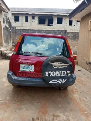 Honda CR-V 1999 Red