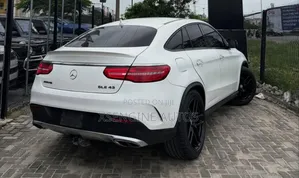 Mercedes-Benz GLE-Class AMG GLE 43 4MATIC 2017 White