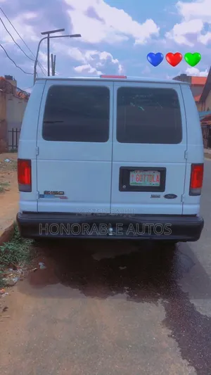 Ford E-150 2012 White