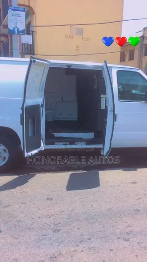 Ford E-150 2012 White