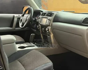 Toyota 4-Runner 2011 Black
