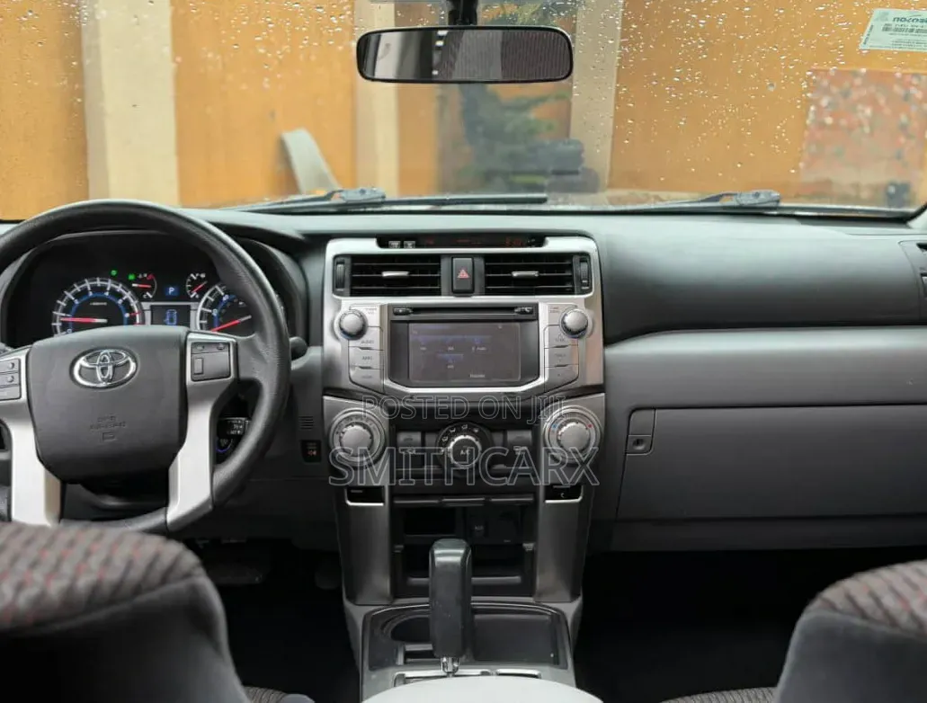 Toyota 4-Runner 2011 Black