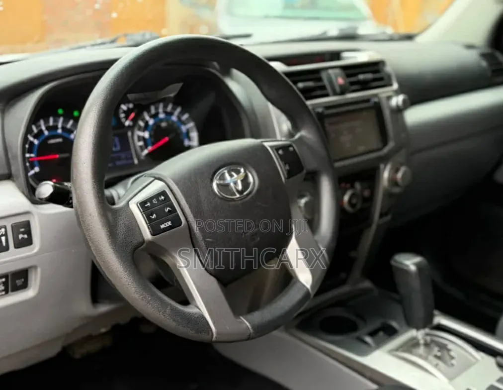 Toyota 4-Runner 2011 Black