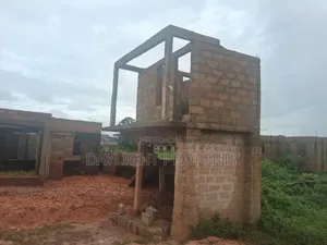4bdrm Bungalow in Daylight Property, Benin City for sale