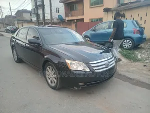 Toyota Avalon 2006 Black