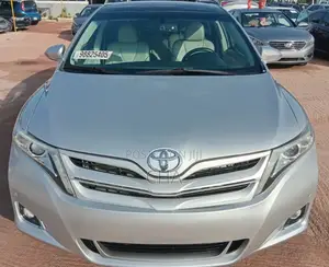 Toyota Venza Limited 4dr Wagon AWD (3.5L 6cyl 6A) 2015 Silver