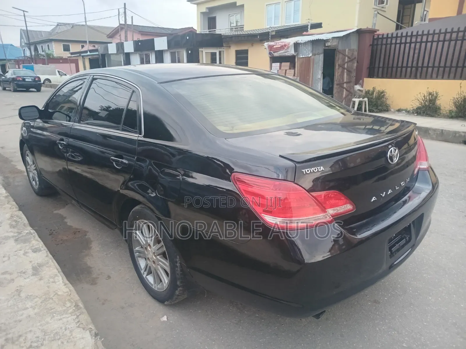 Toyota Avalon 2006 Black