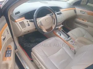 Toyota Avalon 2006 Black