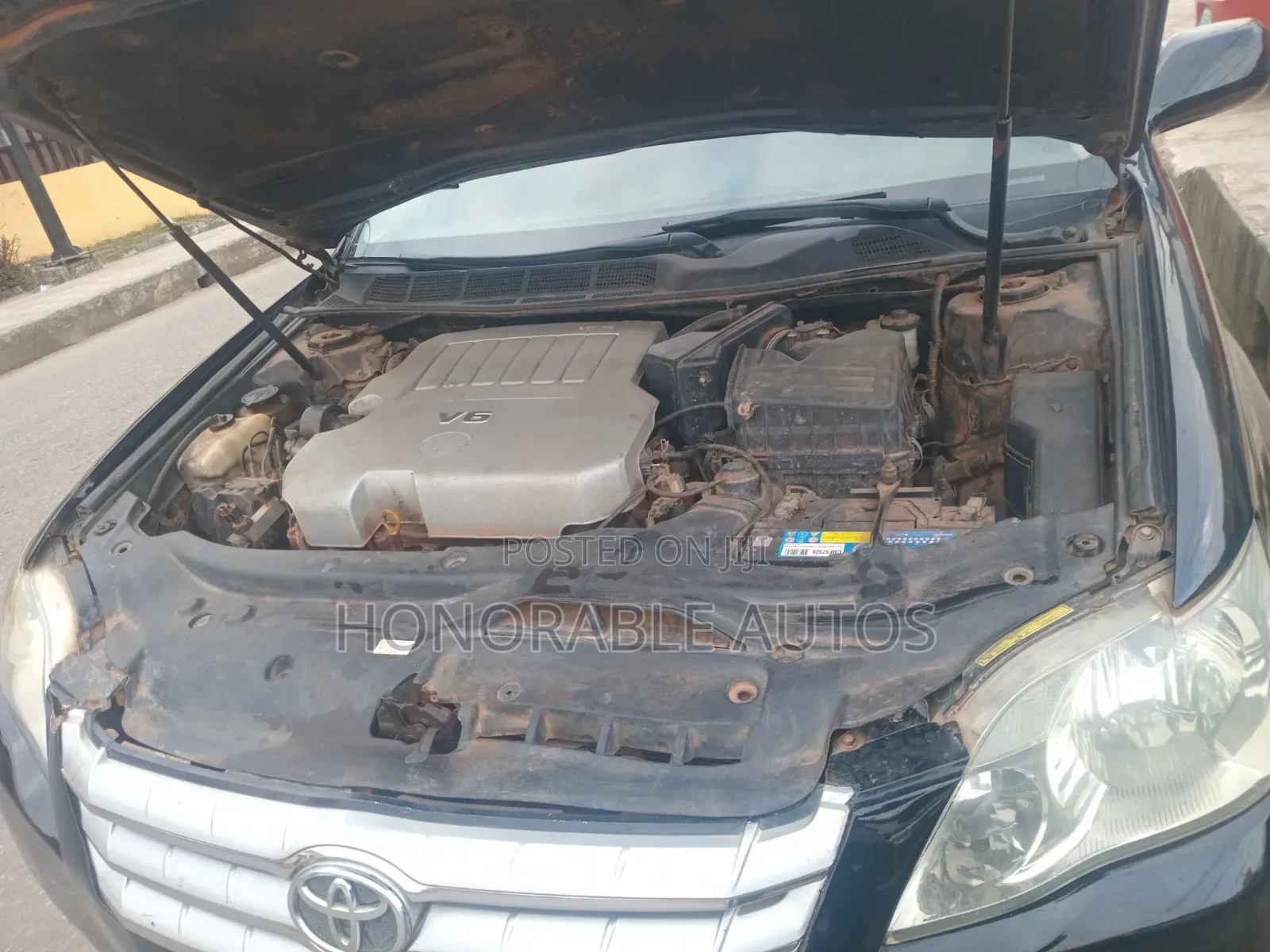 Toyota Avalon 2006 Black