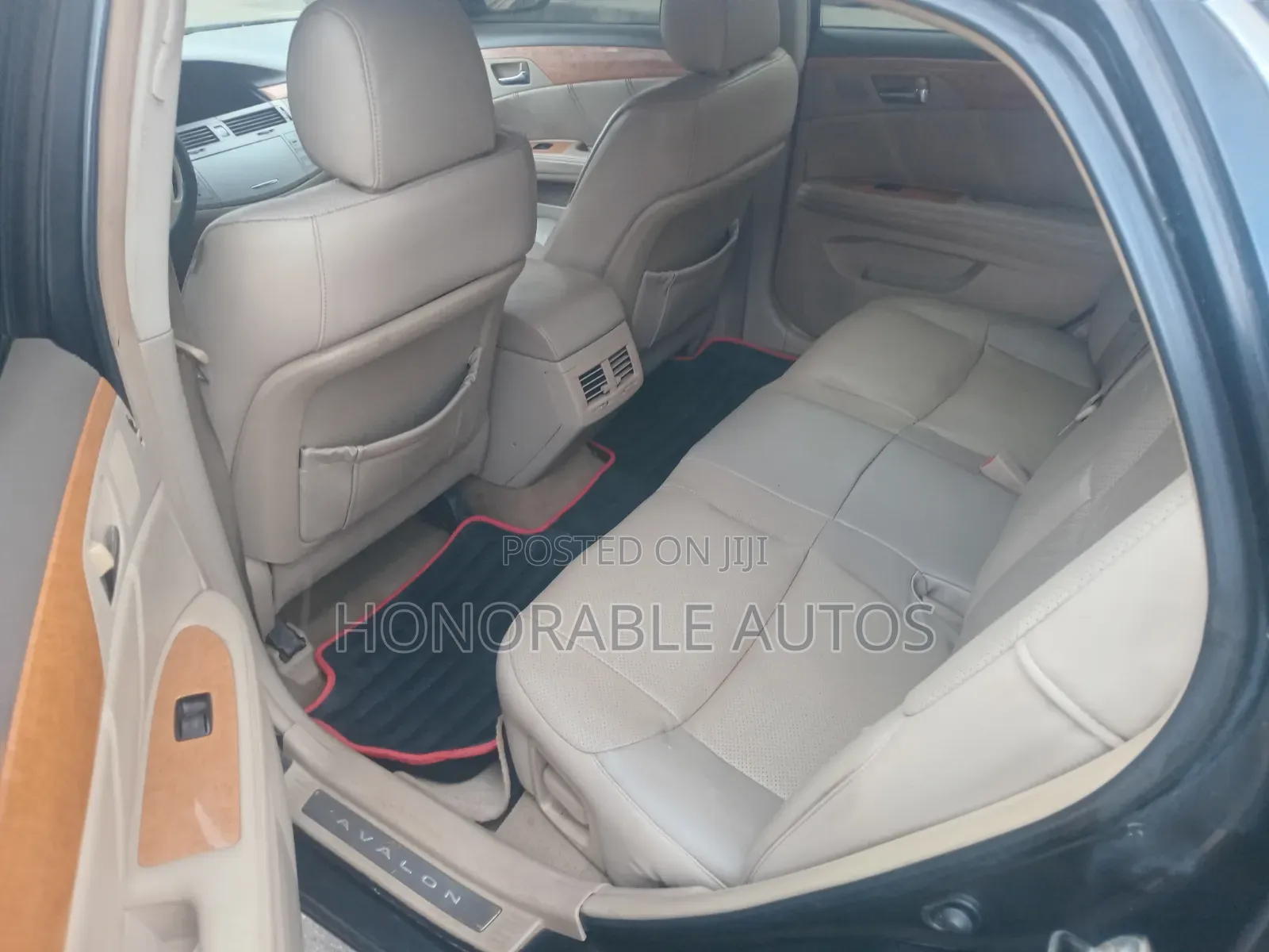 Toyota Avalon 2006 Black