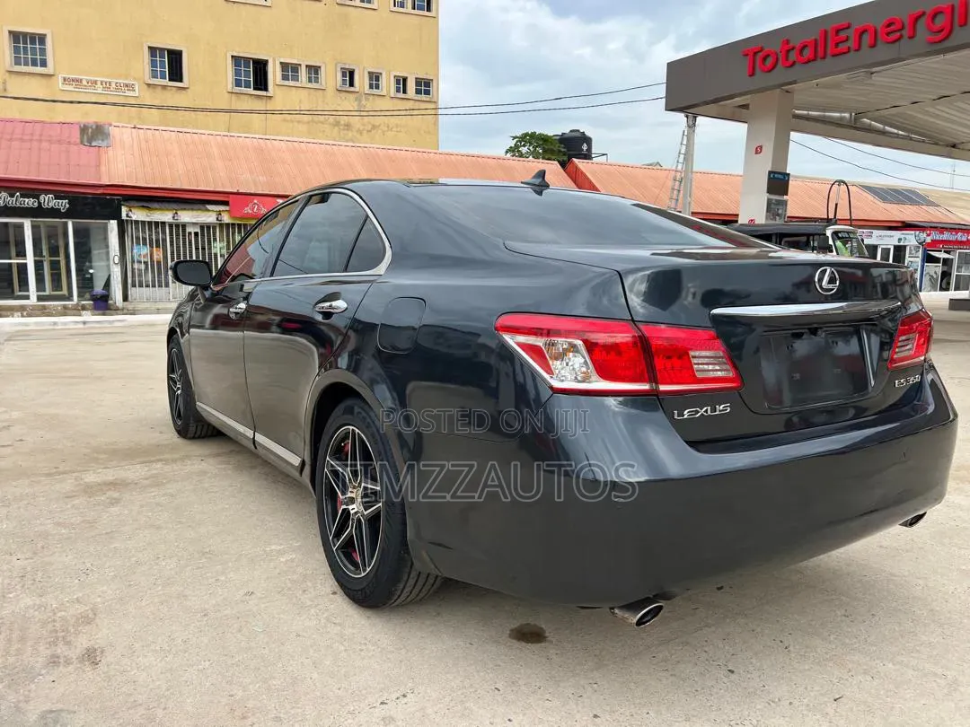 Lexus ES 350 2011 Blue