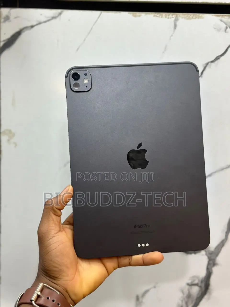 Apple iPad Pro 11 (2024) 256 GB Gray