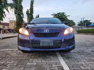 Toyota Matrix 2010 Blue