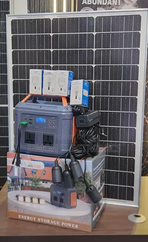 Powerful 550w All in One Solar Generator With Solar Panel
