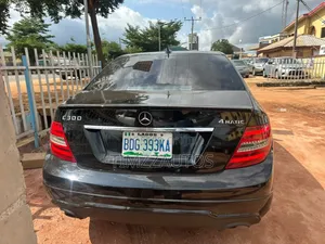 Mercedes-Benz C300 2013 Black