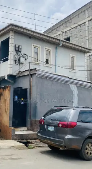 Mini Flat in Ogunbanwo Street for rent