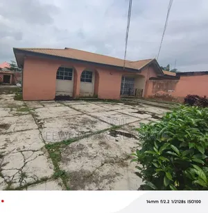 Commercial Spacious 3 Bedroom Detached Bungalow With Bq and Lock-Up